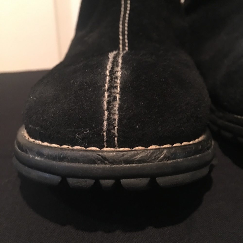 Ugg fleece lined boots. - Picture 3 of 7